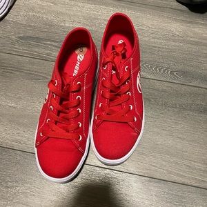 Men’s adult red heelys like new